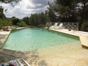 Pool - 170 m² architect-designed house in the charming village of Ventabren (Ventabren)