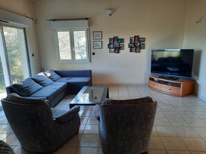 Living area - 170 m² architect-designed house in the charming village of Ventabren (Ventabren)