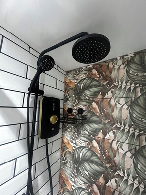Hand-held showerhead - The Changing Room Chester,
Chester Zoo, Chester race course, Blu planet aquarium (Chester)