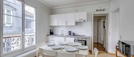Apartment | Private kitchen