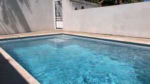 Pool - Location T3 meublée - Duranta - Relaxing stay with swimming pool. (Saint-Louis)