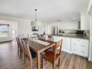 Dining - Simply Rotonda, full refund*, NO pool, sleeps 6 (Rotonda West)