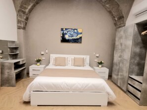 Room - Suite with private relaxation area, mood lighting, and music – near Pompeii. (Sant'Antonio Abate)