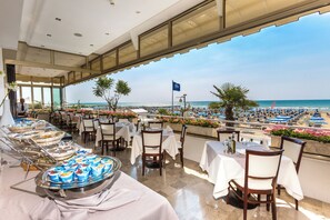 Servei de restauració a l'aire lliure