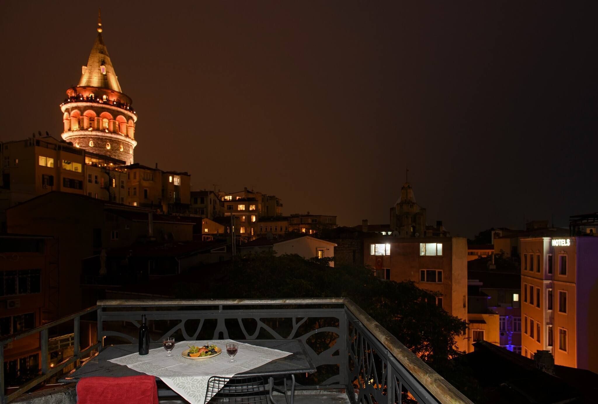Loft, 2 Bedrooms, Smoking | Outdoor dining