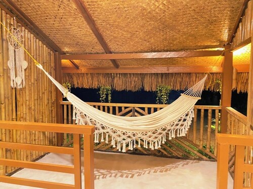 Cozy 1-bedroom building in soothing El Nido with AC