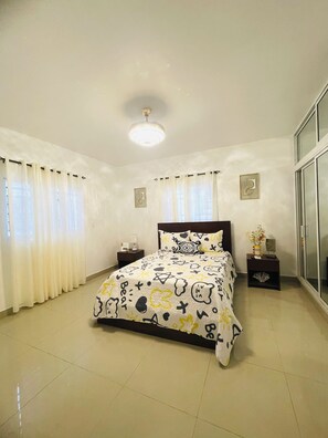 Room - La Coral del Paraíso - Modern Villa w/ Private Pool Near Beach (Caleta)