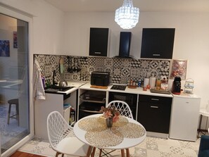 Private kitchen - Vrbo Property (Wasselonne)