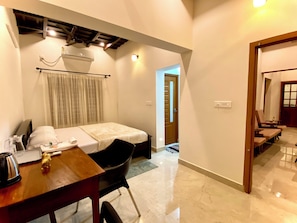 3 habitaciones, tabla de planchar con plancha y wifi