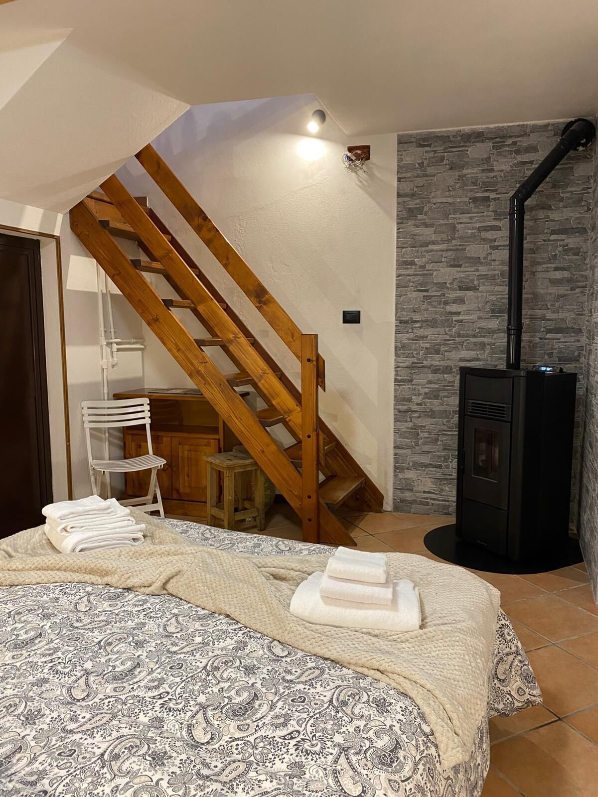1 chambre, accès Internet, draps fournis