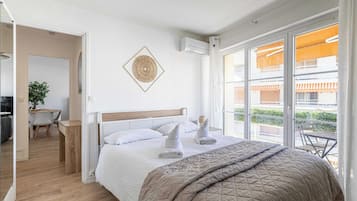 Apartemen | 1 kamar tidur, ruang kerja ramah laptop, dan setrika/meja setrika