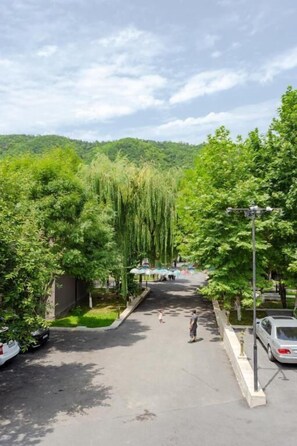 Parking - Aynur Qala Resort  (Quba)