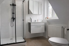 Hair dryer - Fitters' apartment Drei Eichen, Sorthum 42, 27639 Wurster North Sea coast (Wurster Nordseeküste)