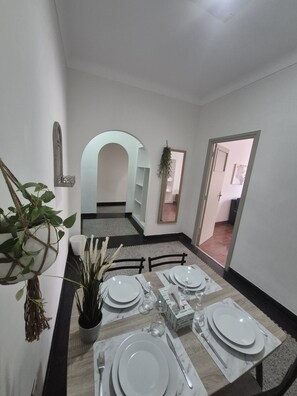 Dining - Hassan Grand Standing Station 3min/Honey Rabat stay (Rabat)