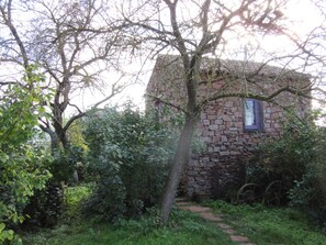 Property grounds - The little house in the Rougier (Camarès)