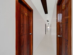 House | Interior - Deluxehotel Santosh Palace (Prayagraj)