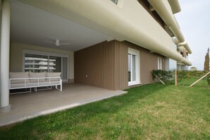 Exterior - Los Colibries 2001 - Two Bedroom Apartment, Sleeps 5 (Punta del moral)