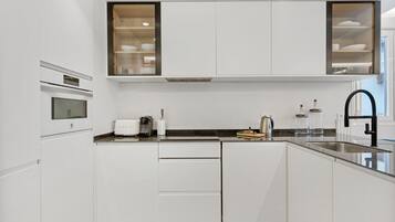 Appartamento, balcone, vista oceano | Cucina privata