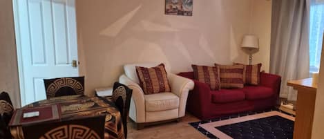 House, 3 Bedrooms, Accessible | Living room
