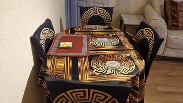 Hus - 3 sovrum - tillgÀnglighetsanpassat | Restauranger