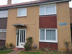 House, 3 Bedrooms, Accessible | Exterior detail - Basildon Holiday Home Essex UK (Basildon)