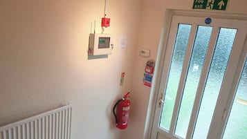 House, 3 Bedrooms, Accessible | Interior