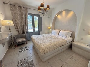 3 bedrooms, iron/ironing board, free WiFi, bed sheets - Villa Thea (Episkopi Gonias)