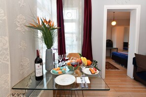 Apartment, 2 Bedrooms | Dining room - Elegant Taksim Retreat 2BR Near Fish Market (Istanbul)