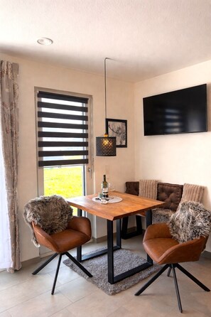 Dining - Vrbo Property (Abtsgmünd)