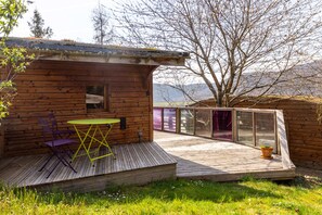 屋外ダイニングエリア