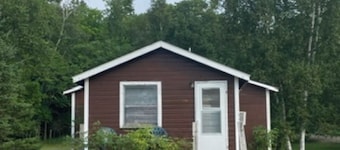Lovely 2-bedroom cabin North of Bemidji