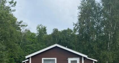 Lovely 2-bedroom cabin North of Bemidji