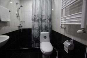 Bathroom - Karin's B&B (Sisian)