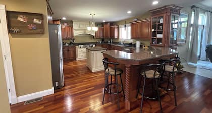 Route 66 golf course home in Pontiac, Illinois