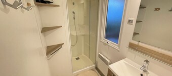 Mobile home 6/8 pers - Camping 4★ La Réserve Gastes, direct access lake & pool