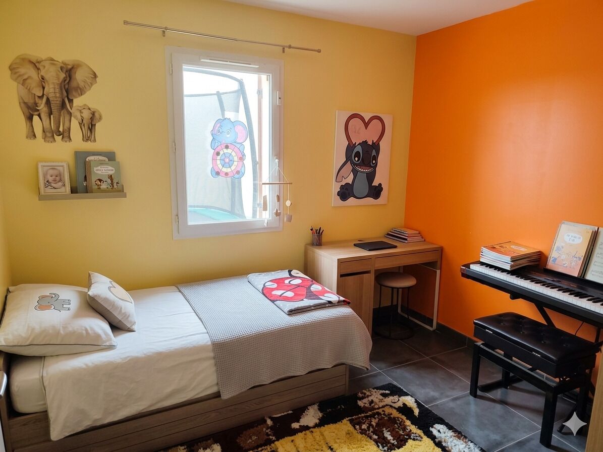 3 bedrooms, iron/ironing board, Internet