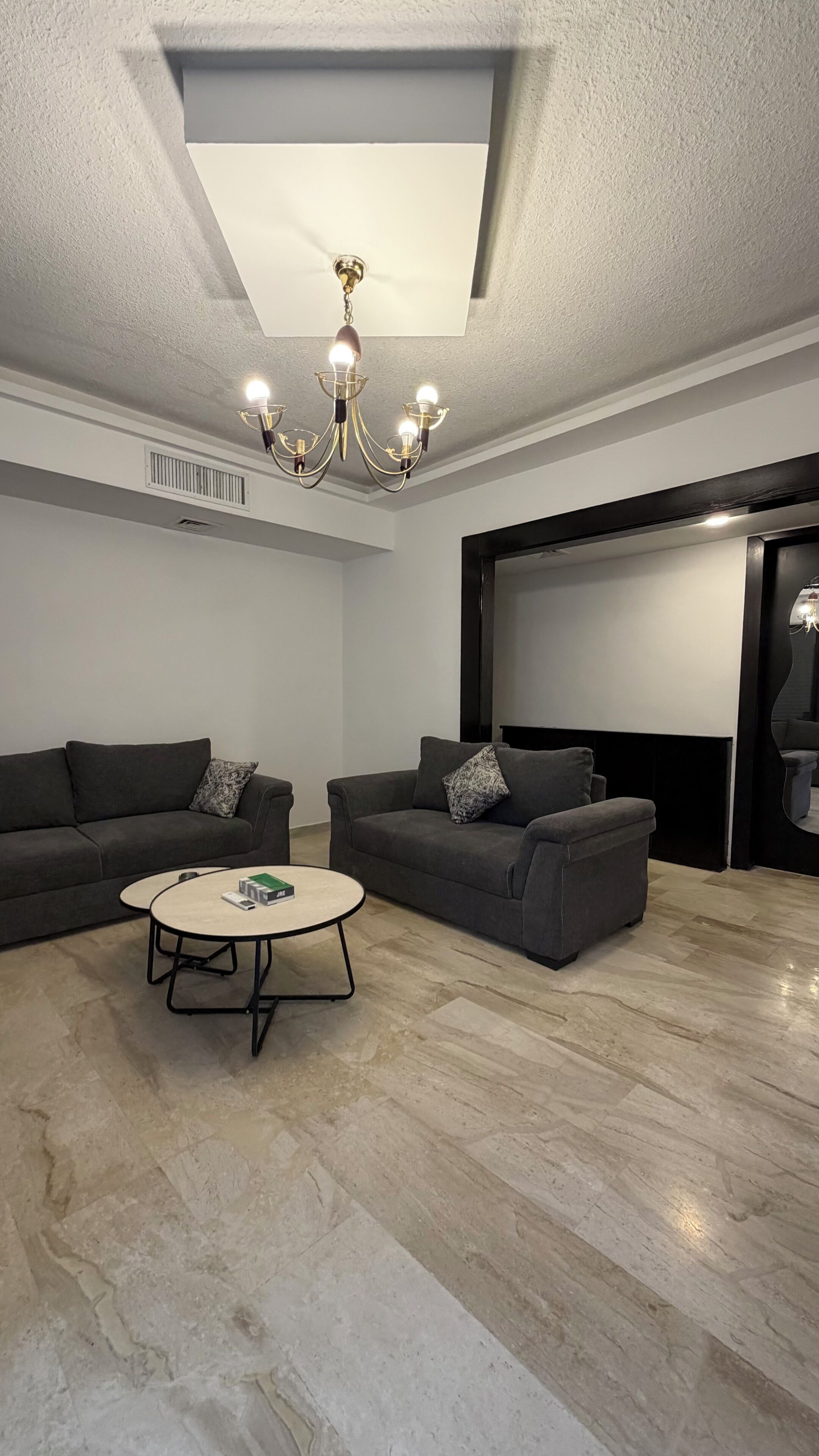 公寓, 3 间卧室, 吸烟房, 阳台 | 客厅