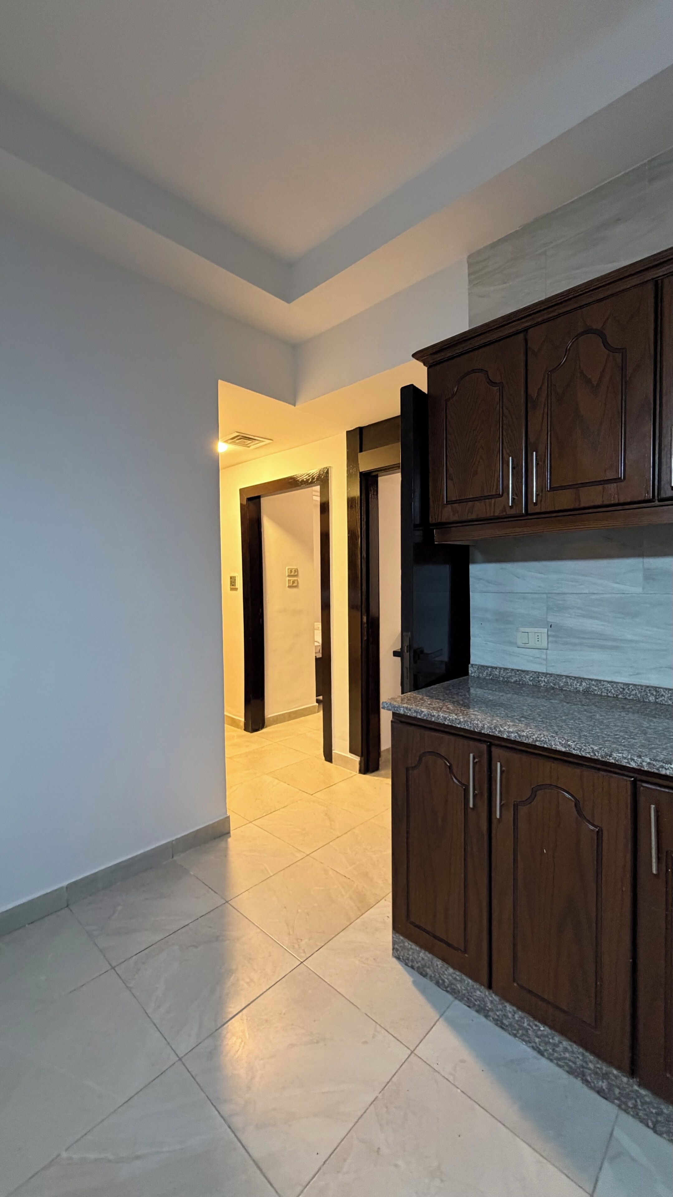 Apartemen, 3 kamar tidur, Boleh Merokok, balkon | Interior