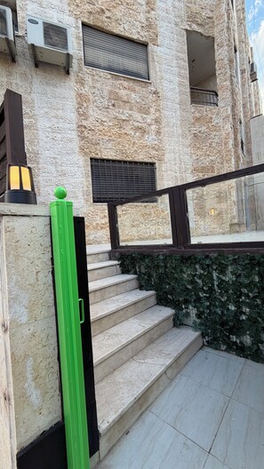 Exterior detail - 3bedroom Apartment Private Intrance 011 (Amman)