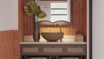 Elite Double Room | Bathroom | Shower, hair dryer, slippers, towels