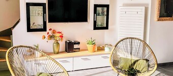 Peaceful family vacation home in Tharon.