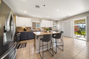 Fridge, microwave, oven, stovetop - Coachella-Ready Main House, Casita and Golf Views (Indio)