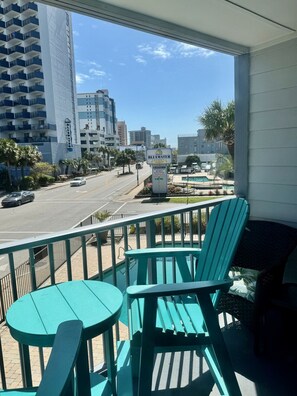 Property grounds - Incredible Beach Villa 1bd/1ba Myrtle Beach (Myrtle Beach)