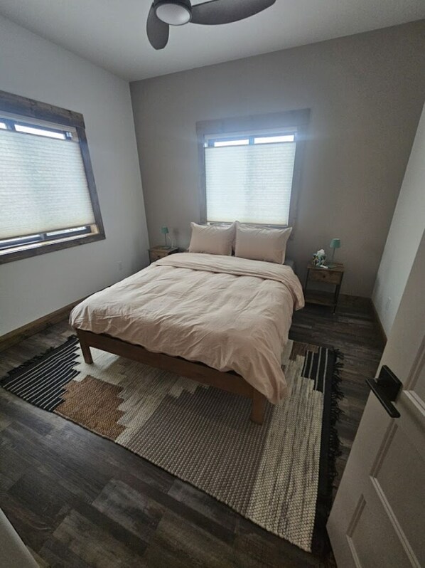 3 chambres, fer et planche à repasser, Wi-Fi, literie fournie