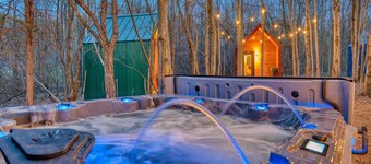 Modern Lux Tiny Cabins in Wooded Getaway w/Hot Tub
