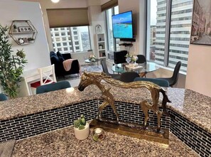 Interior - High rise Exquisite Comfortable Loft (Edmonton)