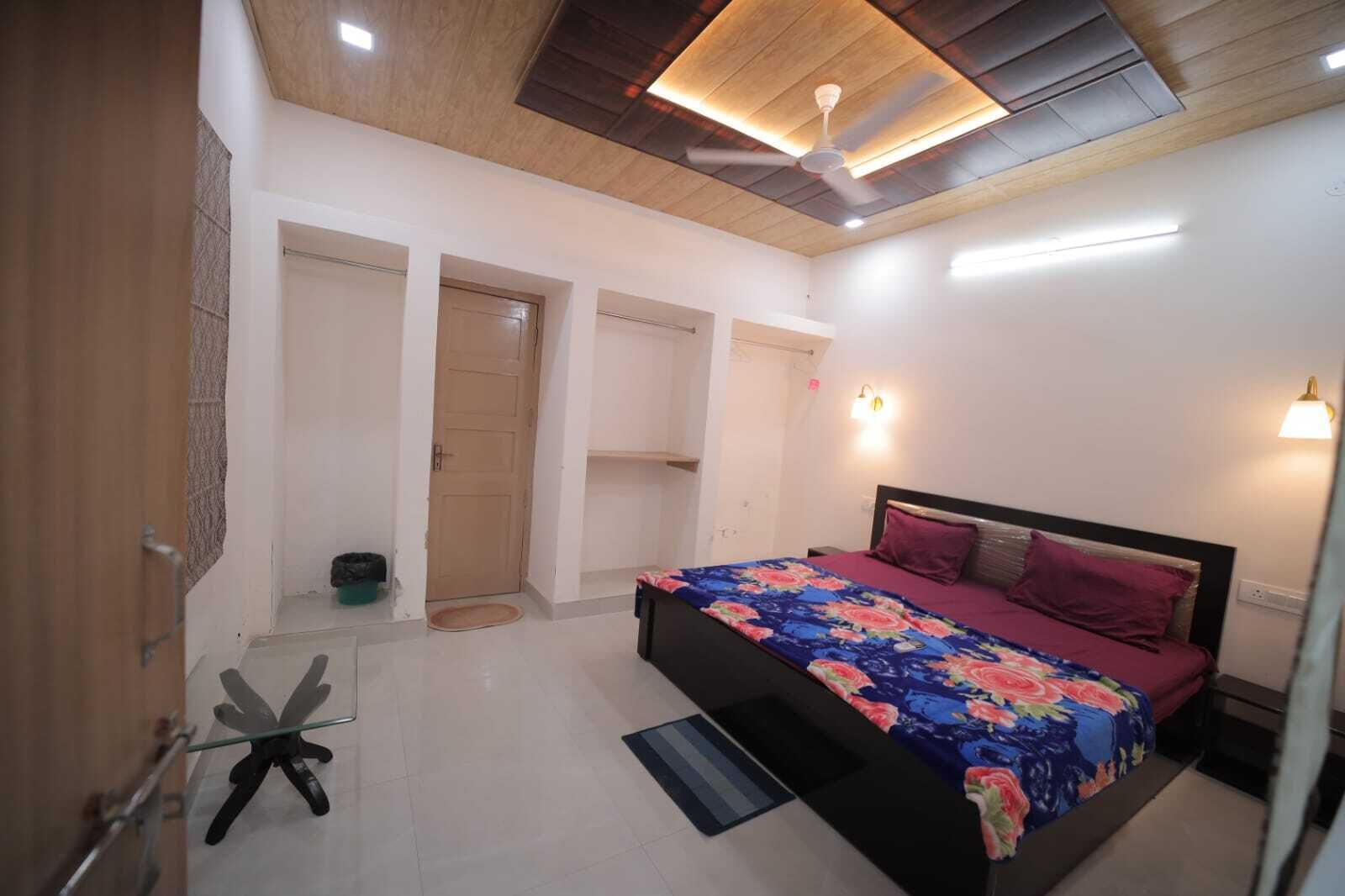 6 habitaciones, wifi y ropa de cama 