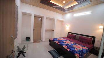 6 habitaciones, wifi y ropa de cama