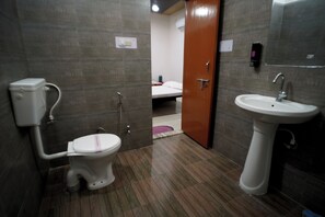 Handtücher, Seife, Toilettenpapier
