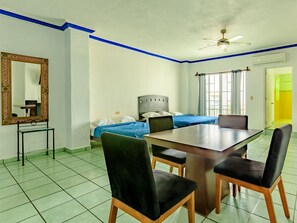 Dining - Hotel Casa Mission (Puerto Vallarta)